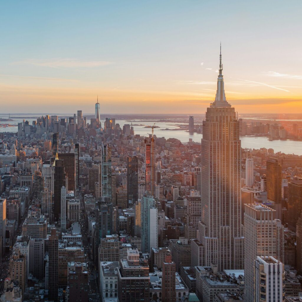 2112 Announces U.S. Agency Lead